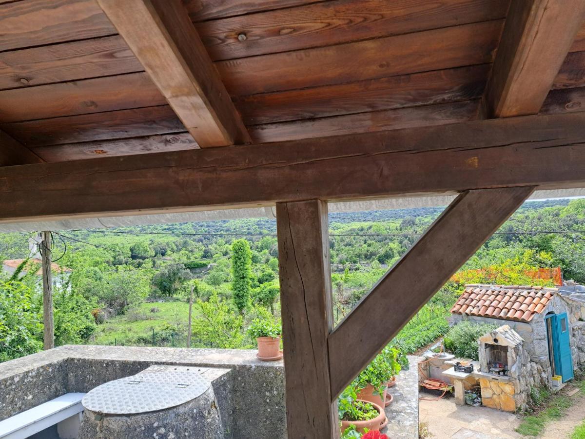 Holiday Home Pernata Εξωτερικό φωτογραφία