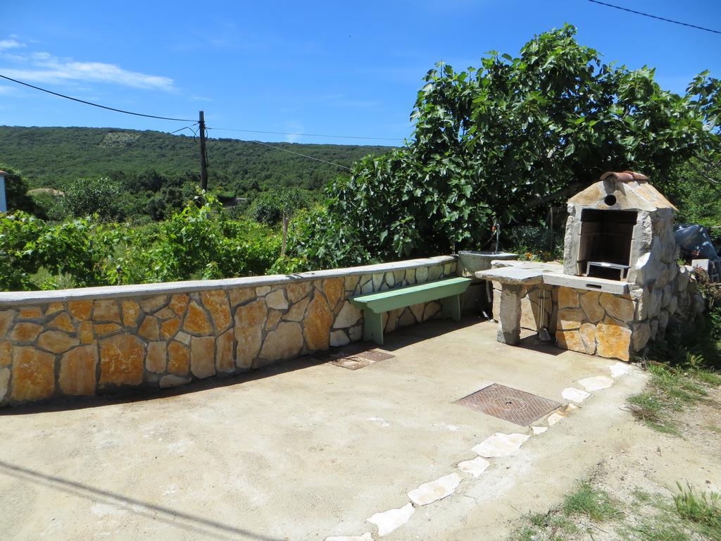 Holiday Home Pernata Εξωτερικό φωτογραφία